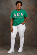AKA BOLD Tee 2(Grn/Pink)