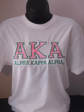 AKA BOLD Tee 2(Grn/Pink)