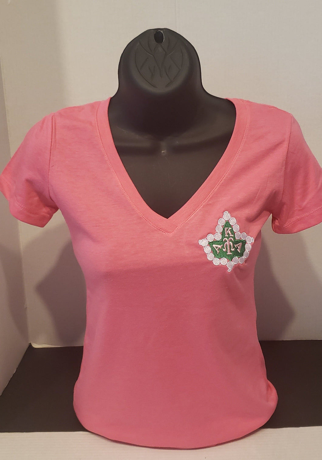 Alpha Kappa Alpha Ivy V-neck(Pink)