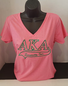 AKA (Tail design)V-NECK TEE (Pink)